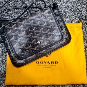 Goyard plumet pouch black